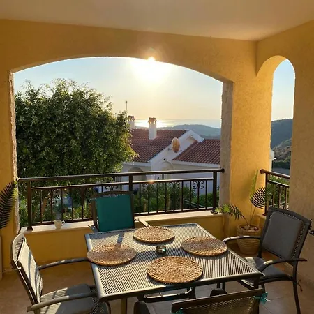 Pool & Relax Apartment *